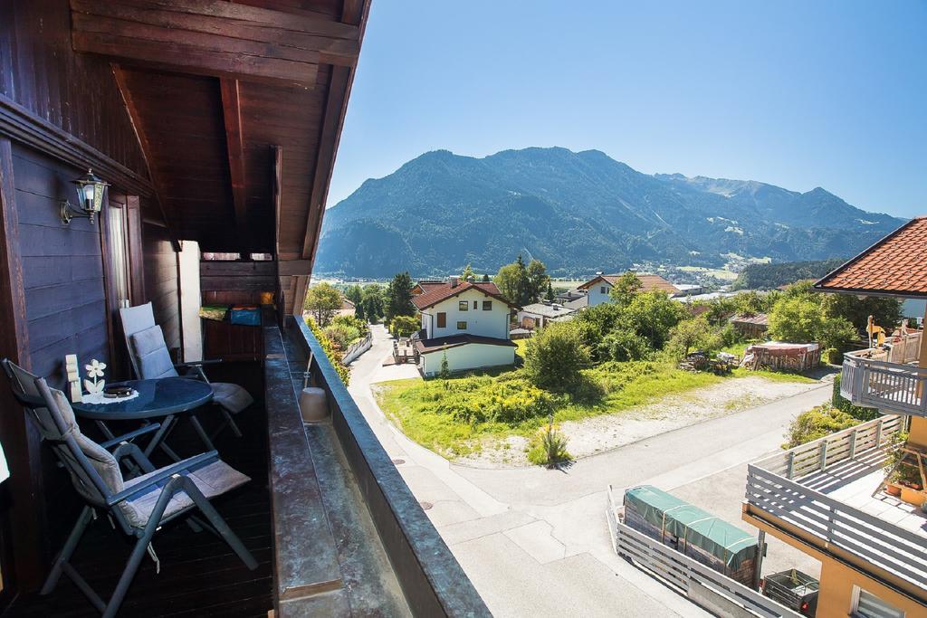 Gaestehaus Waldrand Garni วีซิง ภายนอก รูปภาพ